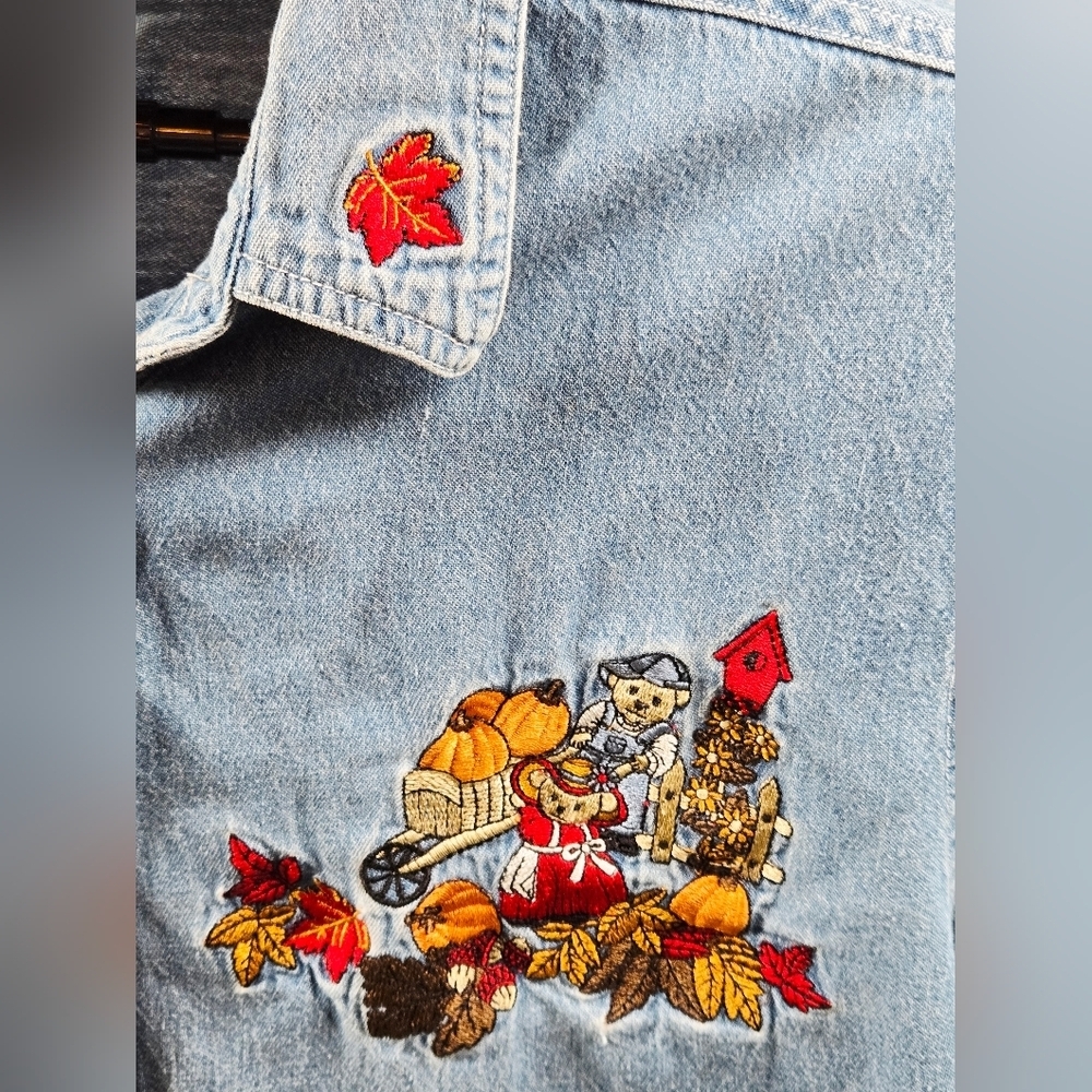 Vintage Bobbie Brooks Fall Teddy Bear Embroidered Rustic Denim Button Up, XL - Picture 3 of 4